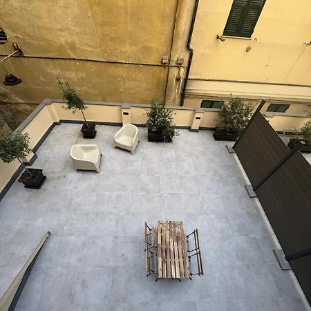 Virtu Apartment Genoa